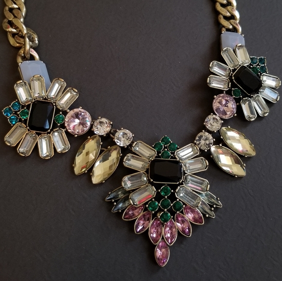 LOGO Links by Lori Goldstein Necklace - Picture 8 of 8